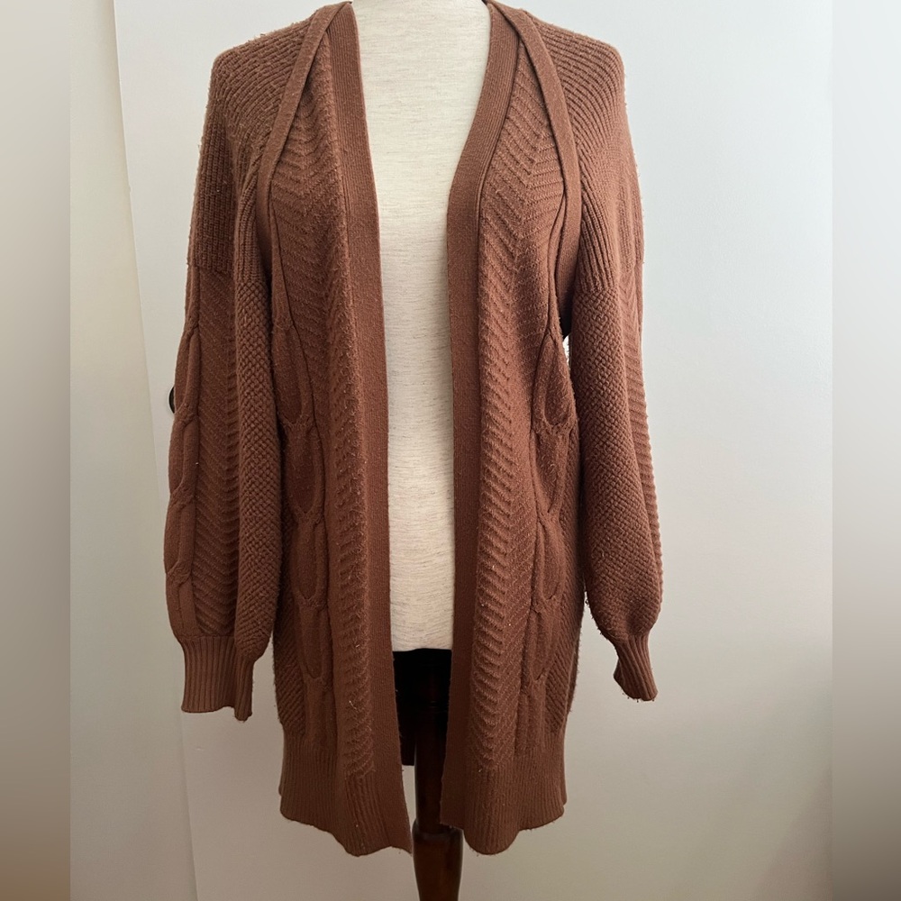 SOFT EXPRESS cable Knit Cardigan Sweater.